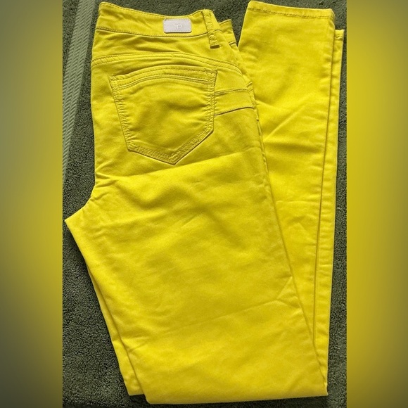 Celebrity Pink Vibrant Yellow Straight Leg Pants - Picture 7 of 8